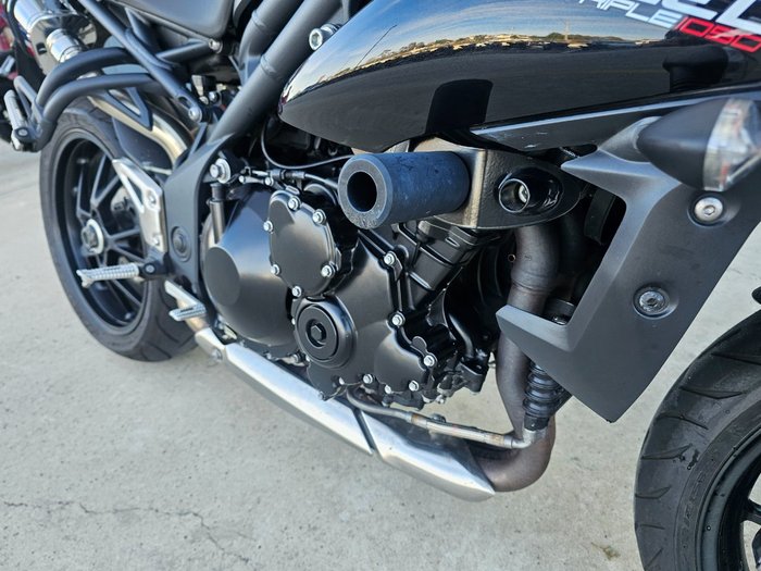 2011 Triumph SPEED TRIPLE Black