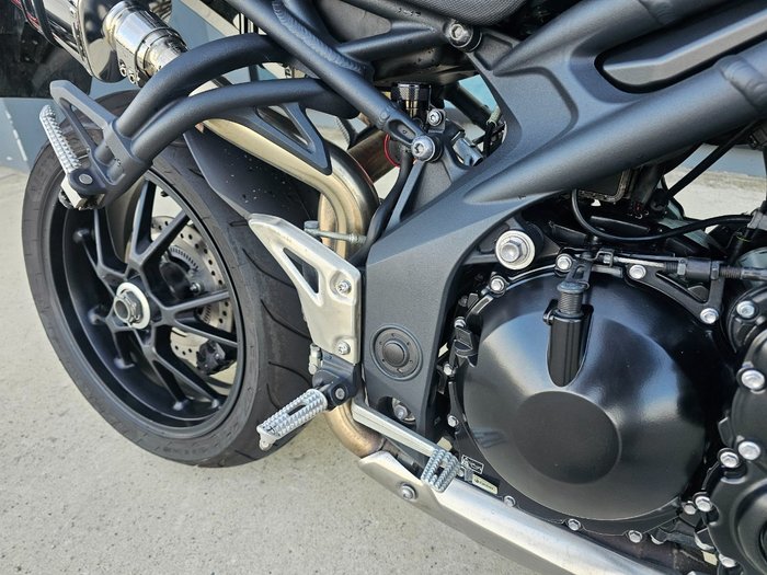 2011 Triumph SPEED TRIPLE Black