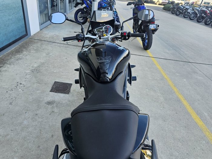 2011 Triumph SPEED TRIPLE Black