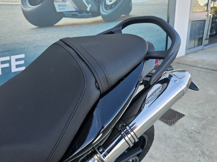 2011 Triumph SPEED TRIPLE Black