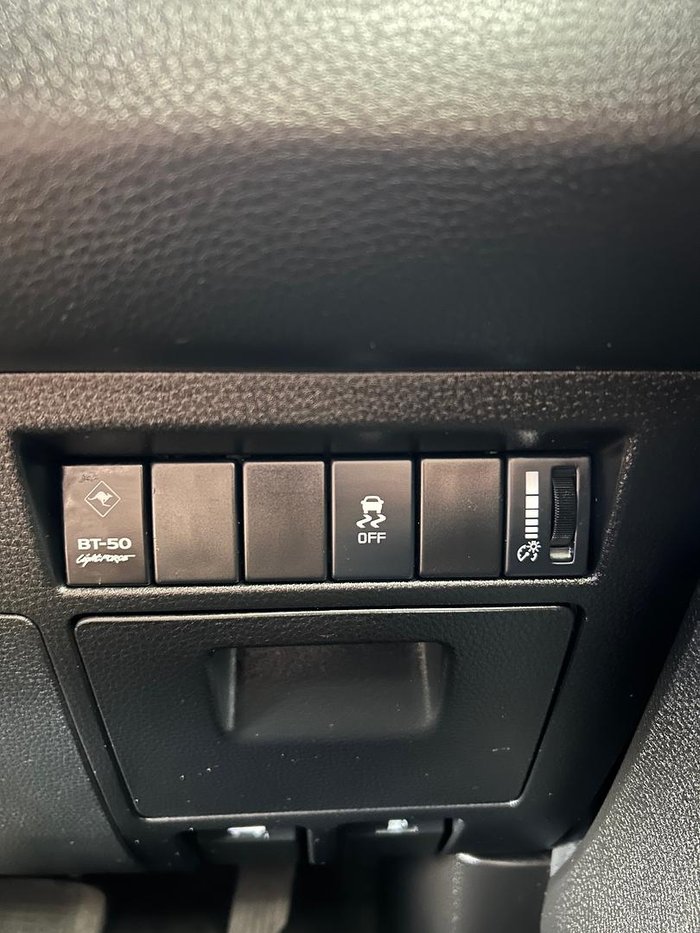 2022 Mazda BT-50 SP