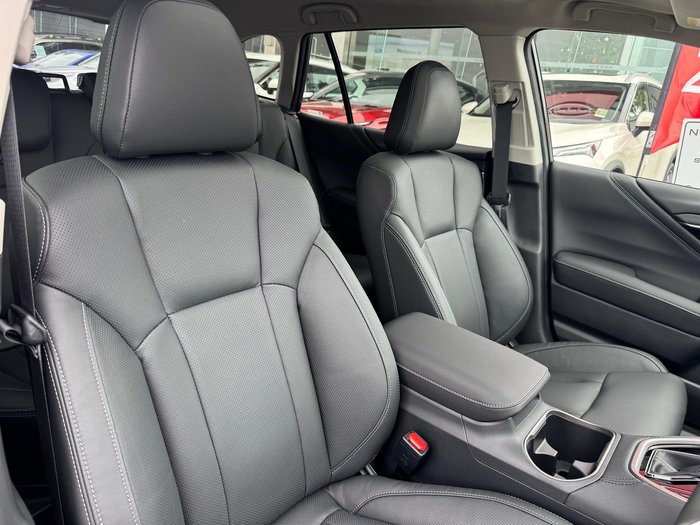 2025 Subaru Outback AWD Touring