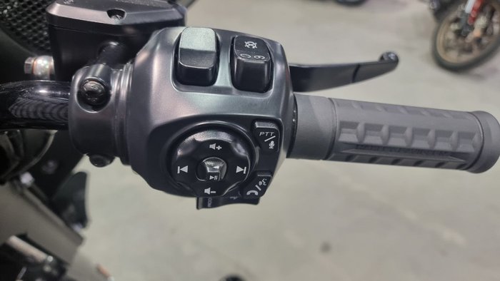 2025 Harley-davidson FLHX STREET GLIDE (117) Vivid Black
