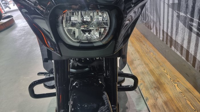 2025 Harley-davidson FLHX STREET GLIDE (117) Vivid Black