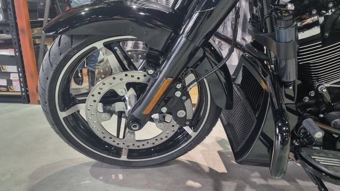 2025 Harley-davidson FLHX STREET GLIDE (117) Vivid Black