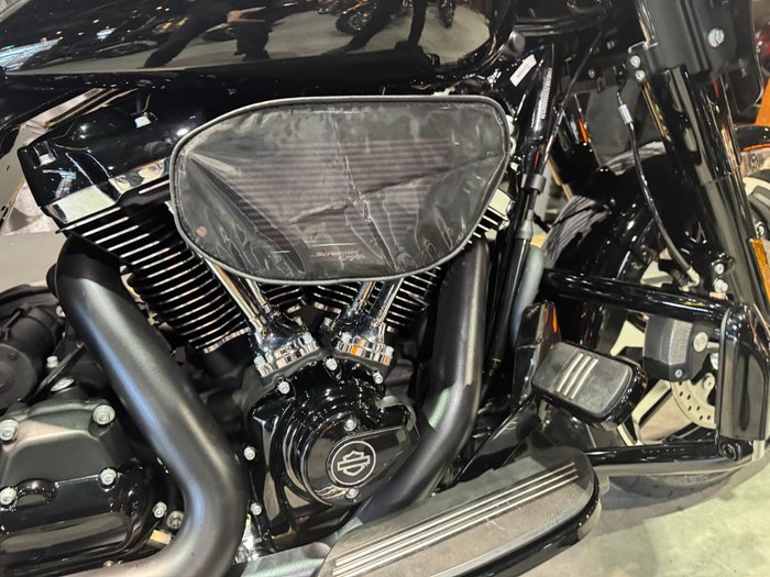 2025 Harley-davidson FLHX STREET GLIDE (117) Vivid Black