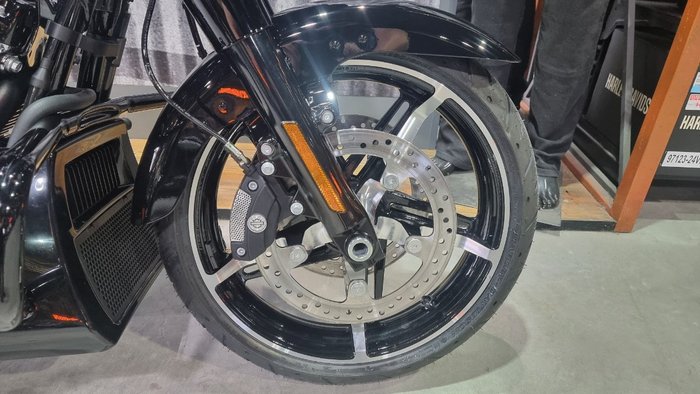 2025 Harley-davidson FLHX STREET GLIDE (117) Vivid Black