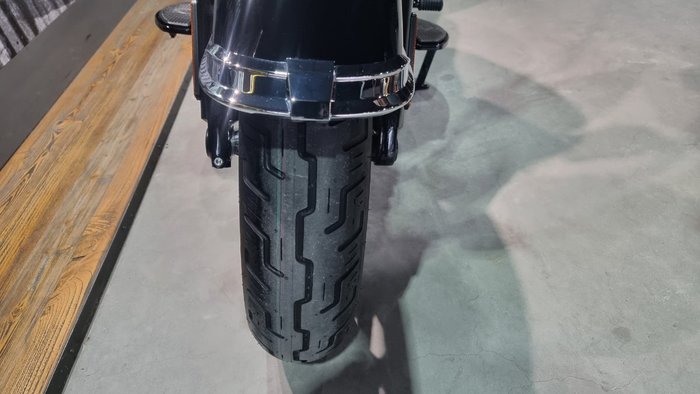 2025 Harley-davidson FLHC HERITAGE CLASSIC 117 Vivid Black