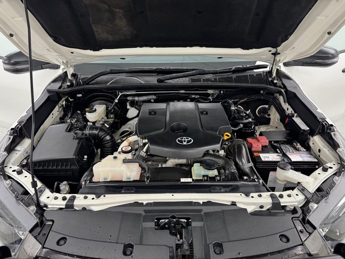 2021 Toyota Hilux SR GUN126R 4X4 Dual Range Glacier White