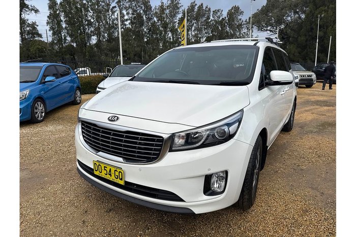 2016 Kia Carnival SLi