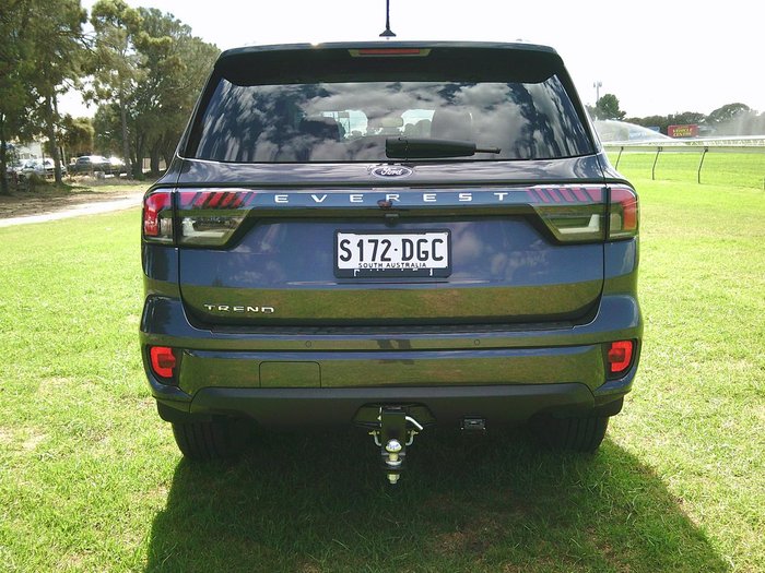 2025 Ford Everest Trend