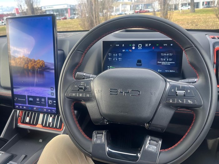 2025 BYD SHARK 6 Premium