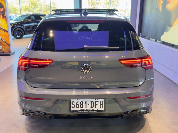 2025 Volkswagen Golf 110TSI R-Line