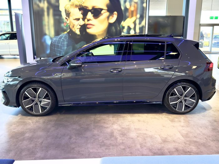 2025 Volkswagen Golf 110TSI R-Line