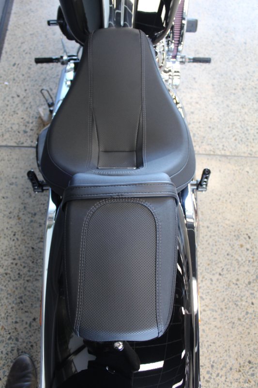 2025 Harley-davidson FXBR BREAKOUT (117)
