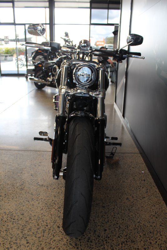 2025 Harley-davidson FXBR BREAKOUT (117)