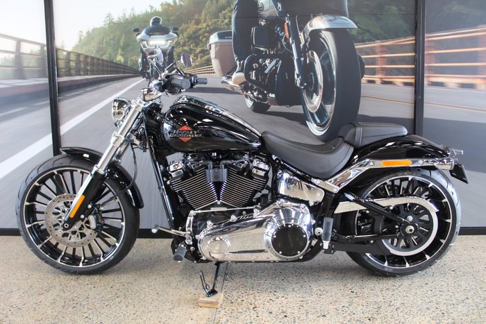 2025 Harley-davidson FXBR BREAKOUT (117)