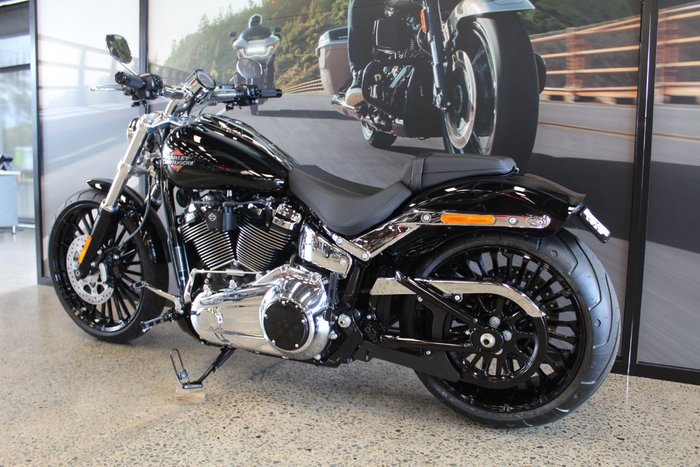 2025 Harley-davidson FXBR BREAKOUT (117)