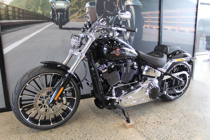 2025 Harley-davidson FXBR BREAKOUT (117)