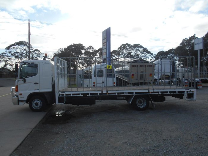 2015 Hino 500 WHITE