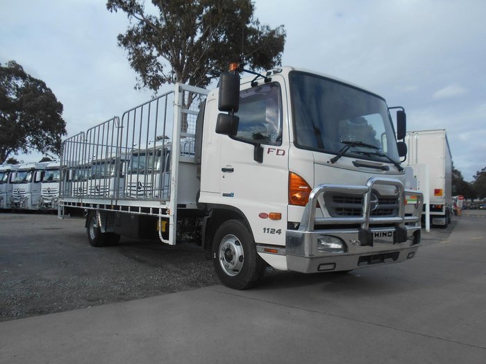 2015 Hino 500 WHITE