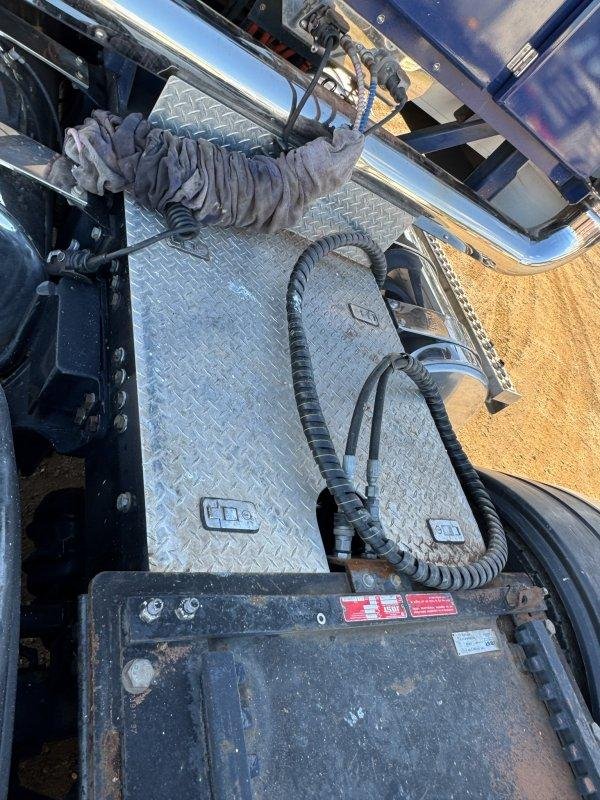 2021 Western Star 4900 Prime Mover **Car Carrier**