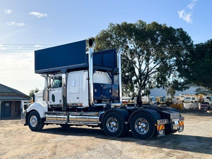 2021 Western Star 4900 Prime Mover **Car Carrier**
