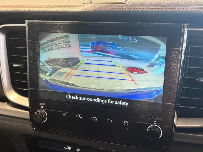 2025 Mazda BT-50 SP