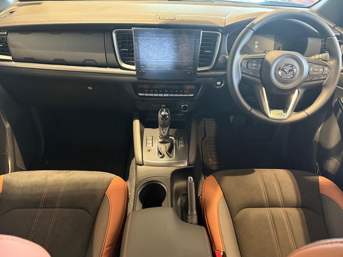 2025 Mazda BT-50 SP