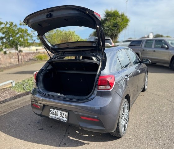 2019 KIA RIO