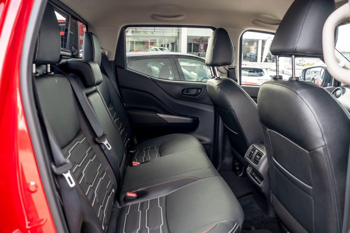 2025 Nissan Navara PRO-4X