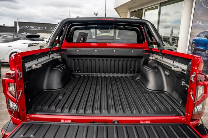 2025 Nissan Navara PRO-4X