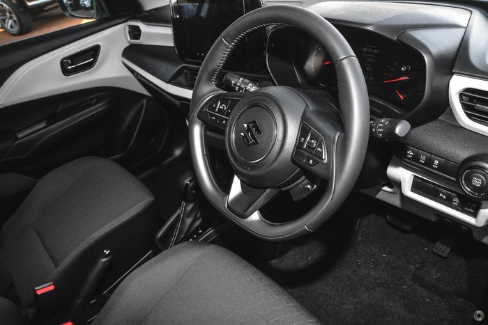 2025 Suzuki Swift Hybrid Plus UZ Pure White