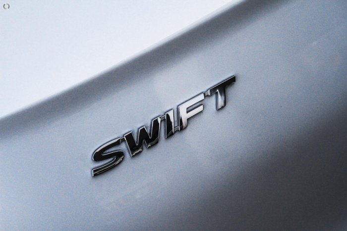 2025 Suzuki Swift Hybrid Plus UZ Pure White