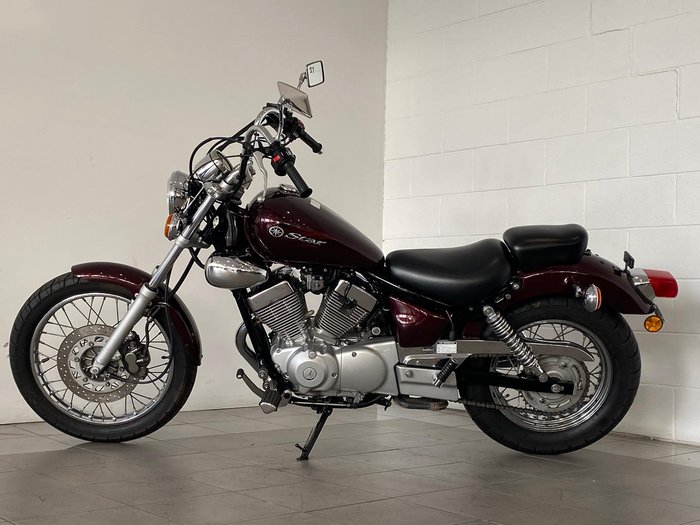 2007 Yamaha Virago 250 (XV250) Virago Maroon