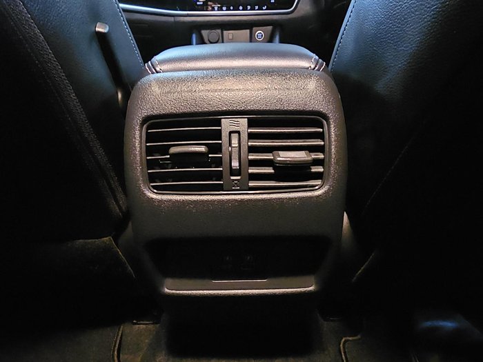 2024 Nissan QASHQAI ST-L