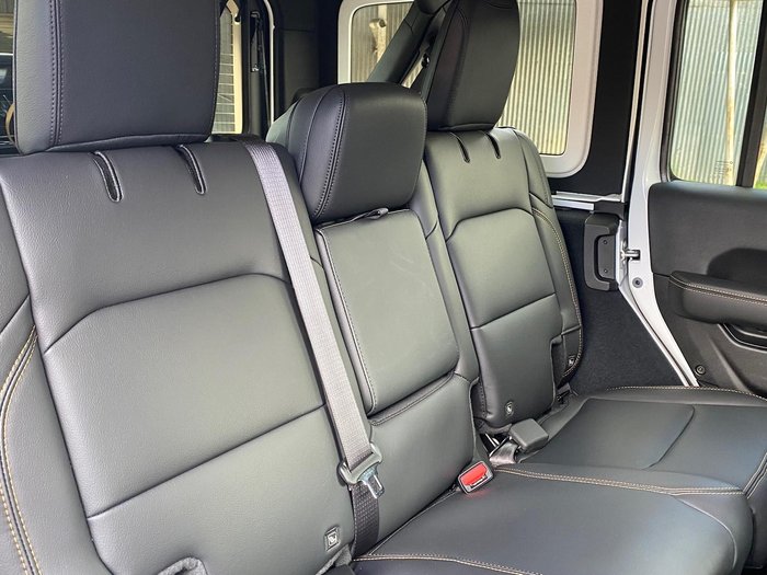 2024 Jeep Wrangler Unlimited Overland