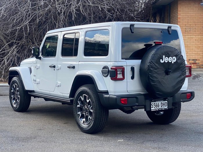 2024 Jeep Wrangler Unlimited Overland