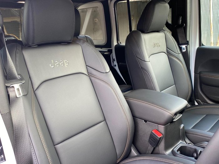 2024 Jeep Wrangler Unlimited Overland