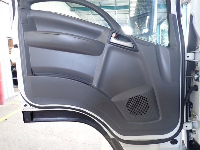 2021 ISUZU FSR 140-260 WHITE
