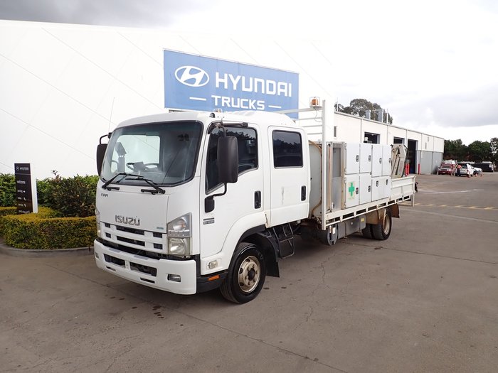 2012 ISUZU FRR 600 WHITE