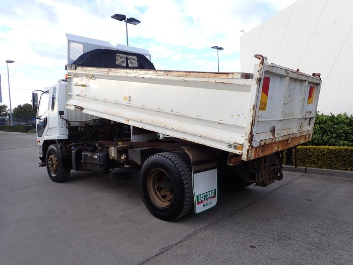 2016 MITSUBISHI FIGHTER 1627 WHITE