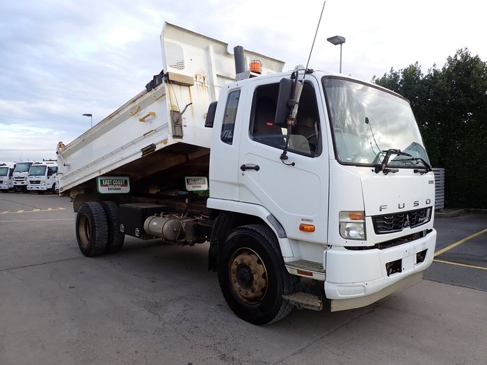 2016 MITSUBISHI FIGHTER 1627 WHITE