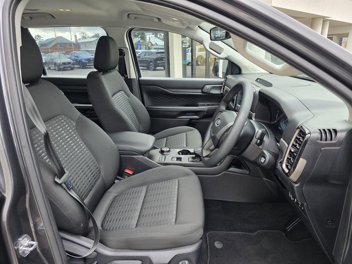 2024 Ford Everest Ambiente