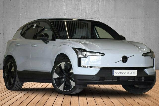 2023 Volvo EX30 Single Motor Extended Range Ultra