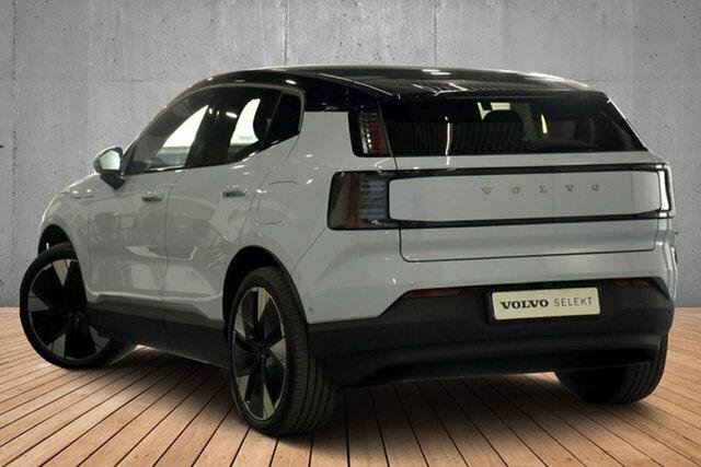 2023 Volvo EX30 Single Motor Extended Range Ultra