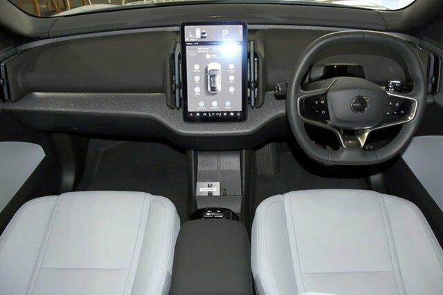 2023 Volvo EX30 Single Motor Extended Range Ultra