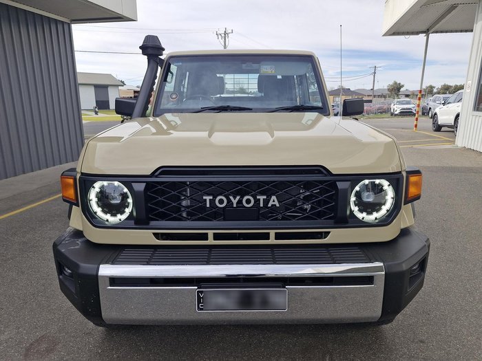 2025 Toyota Landcruiser GXL
