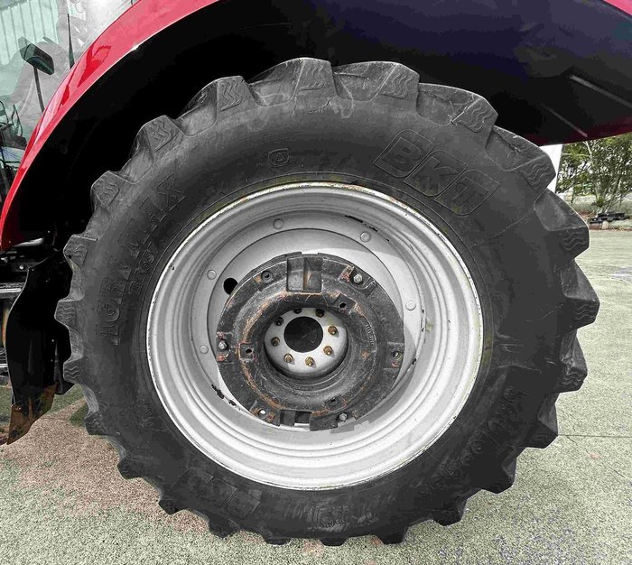 2015 CASE IH Maxxum 125 X-Line Red