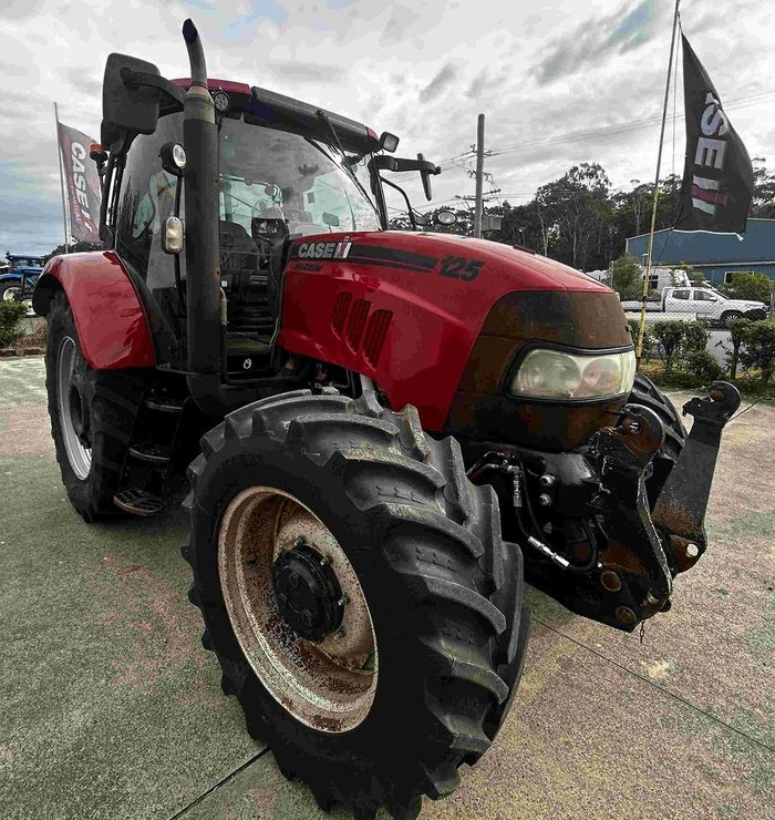 2015 CASE IH Maxxum 125 X-Line Red